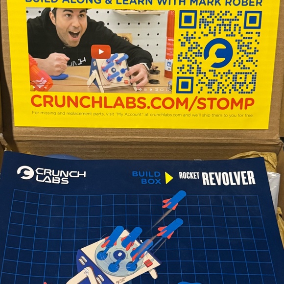 Crunch Labs Build Box- Rocket Revolver - Picture 3 of 3